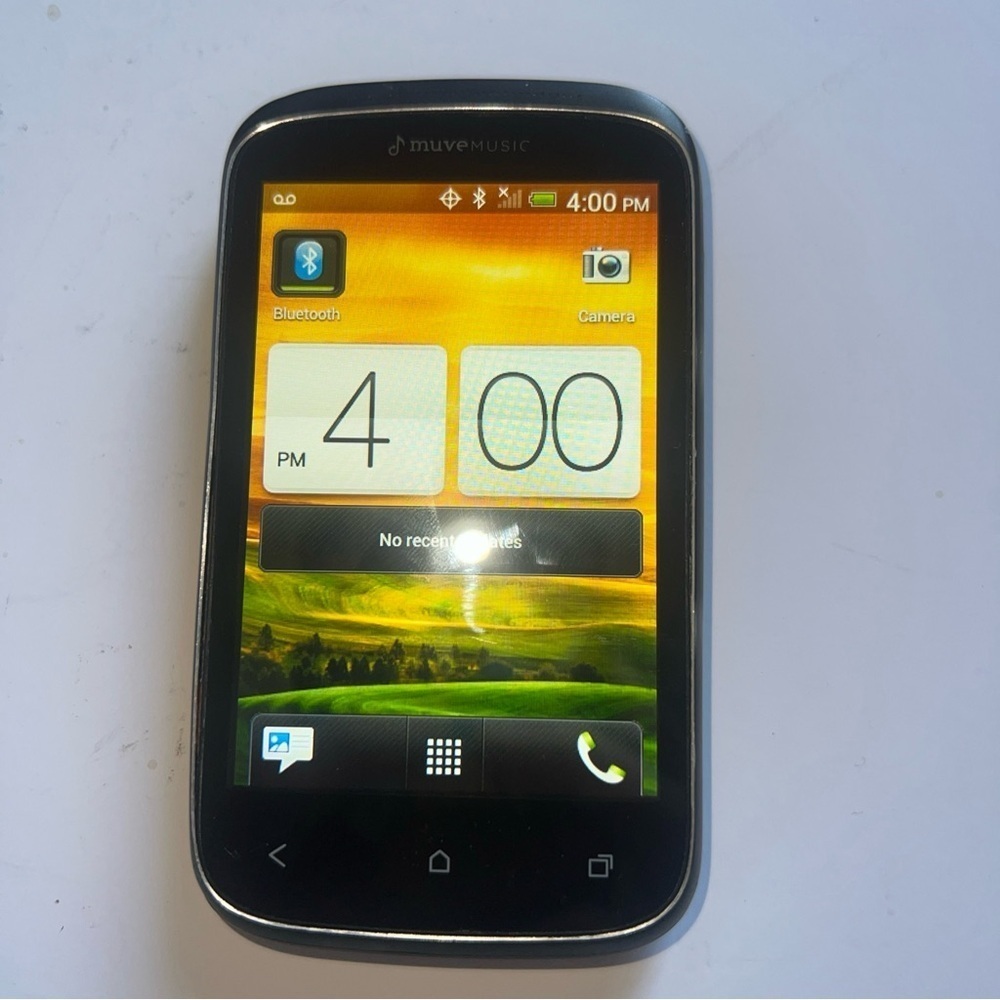 HTC Desire C/PL01200 Black (Cricket CDMA ) (Read Description) parts only broken.
